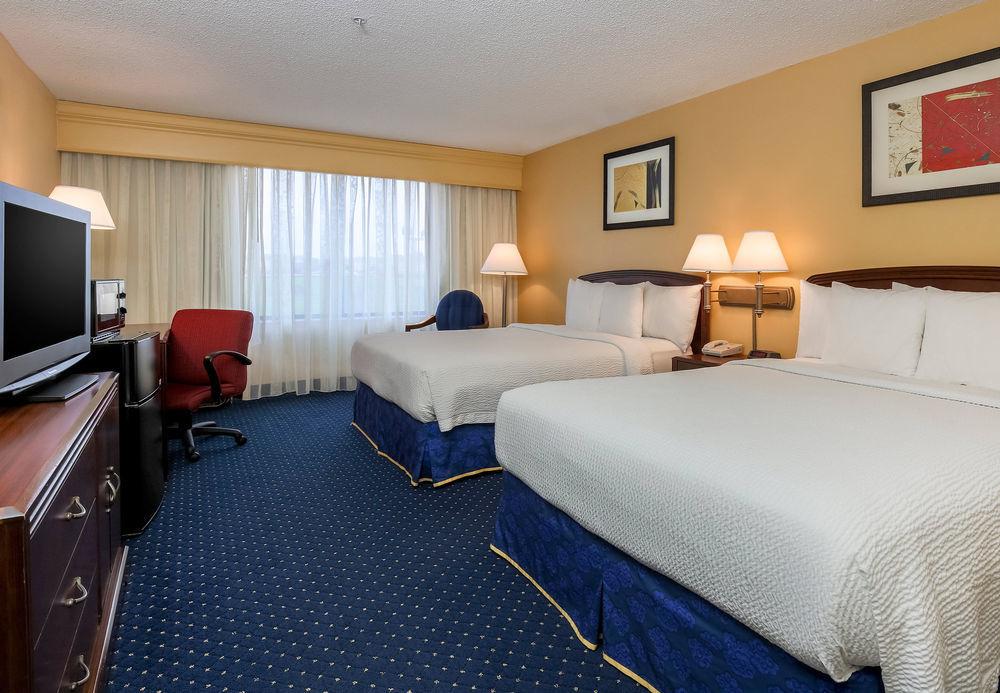 Courtyard By Marriott Dallas Lewisville Bagian luar foto