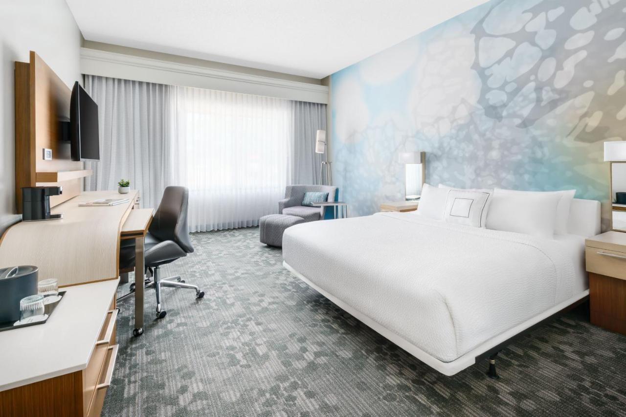 Courtyard By Marriott Dallas Lewisville Bagian luar foto
