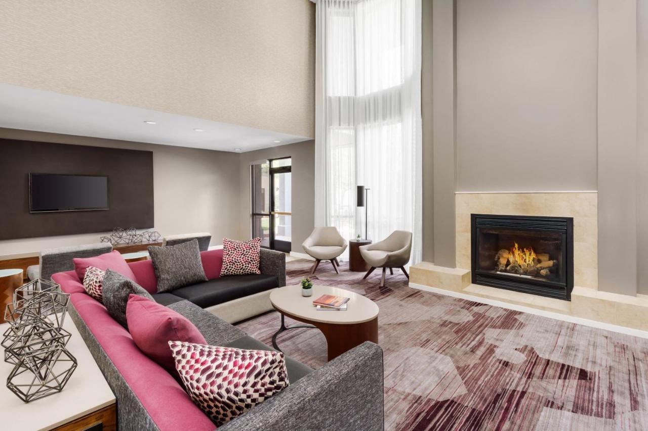 Courtyard By Marriott Dallas Lewisville Bagian luar foto